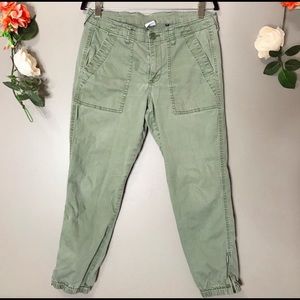 CAbi Traveler Pant Size 8